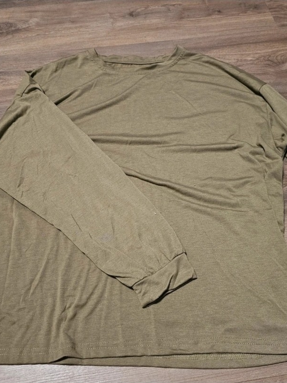 SHEIN Women's oversized Long Sleeve Tee - Army Green